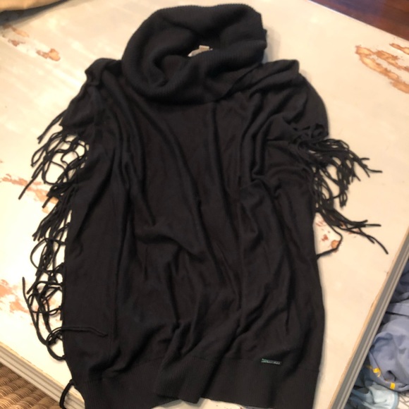 Michael Kors Sweater - Picture 8 of 8